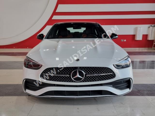 2022 مرسيدس - بنز سي 300