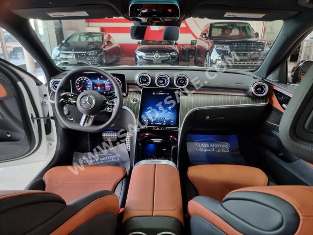 2022 مرسيدس - بنز سي 300