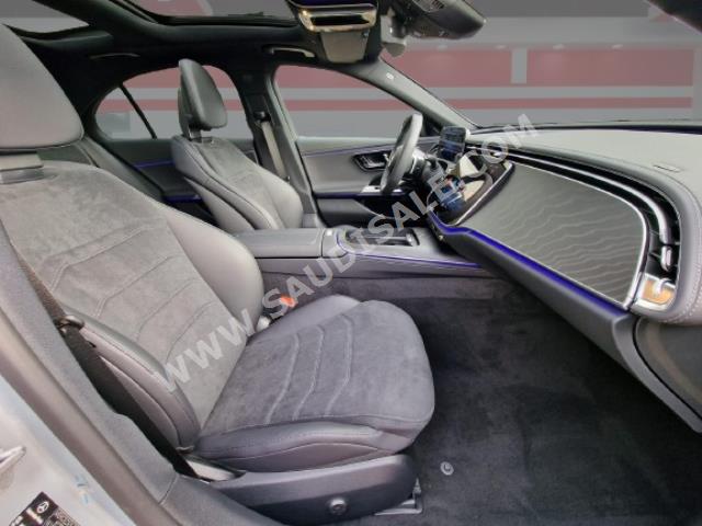 2024 مرسيدس - بنز إي 200