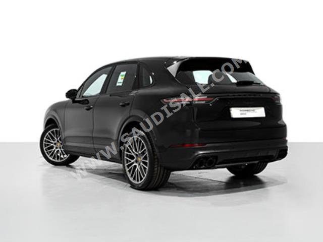 2023 بورش كايين بلاتينيوم اديشن