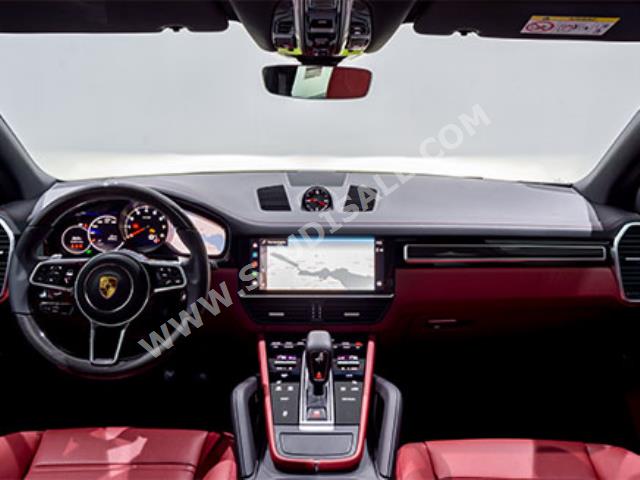 2023 بورش كايين بلاتينيوم اديشن