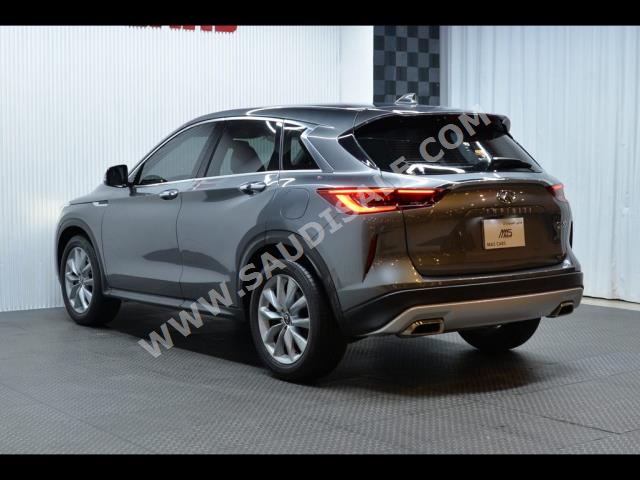 2021 انفينيتي كيو اكس 50