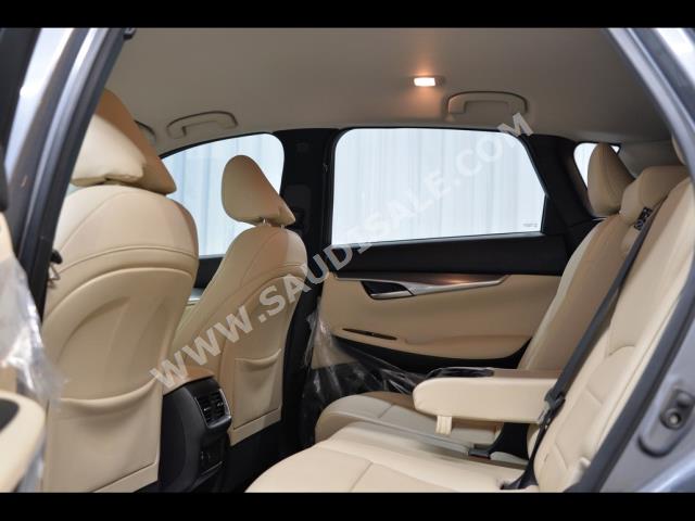 2021 انفينيتي كيو اكس 50