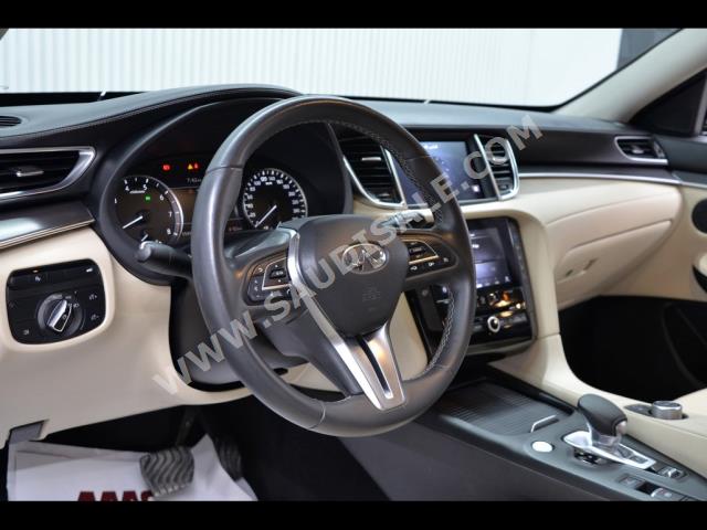 2021 انفينيتي كيو اكس 50