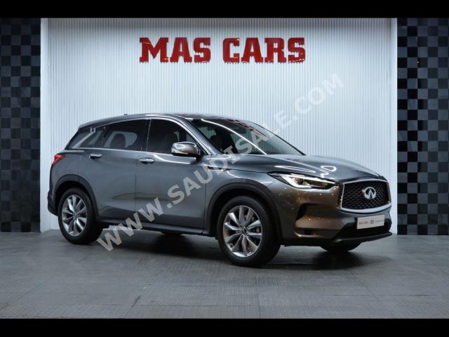 2021 انفينيتي كيو اكس 50