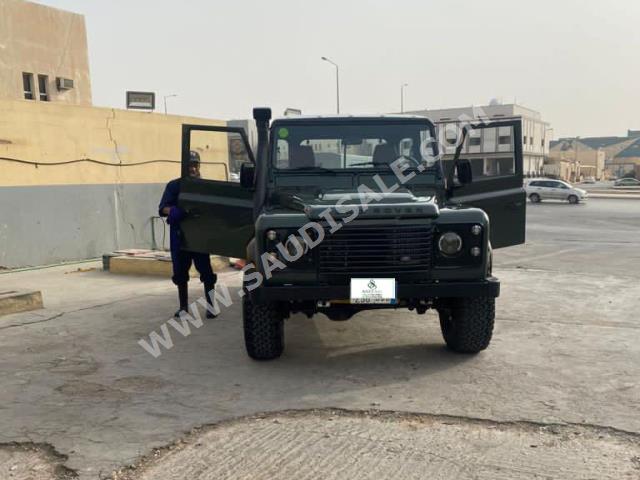 2000 لاند روفر ديفيندر