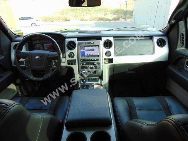 2011 فورد اف 150 رابتور