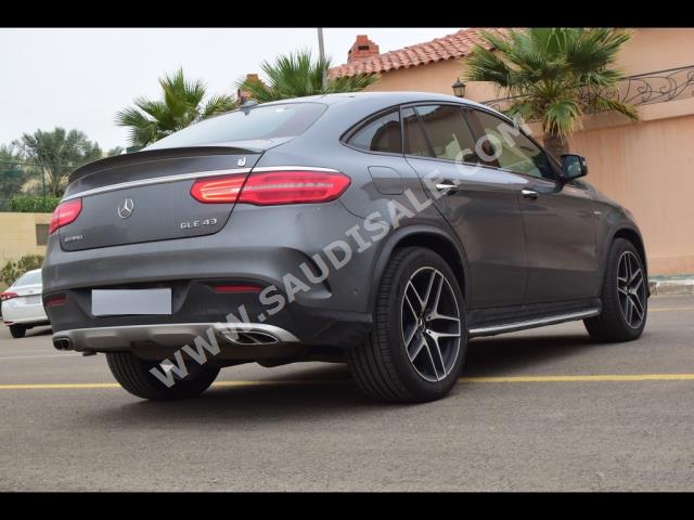 2018 مرسيدس - بنز جي إل إي 43 أي إم جي
