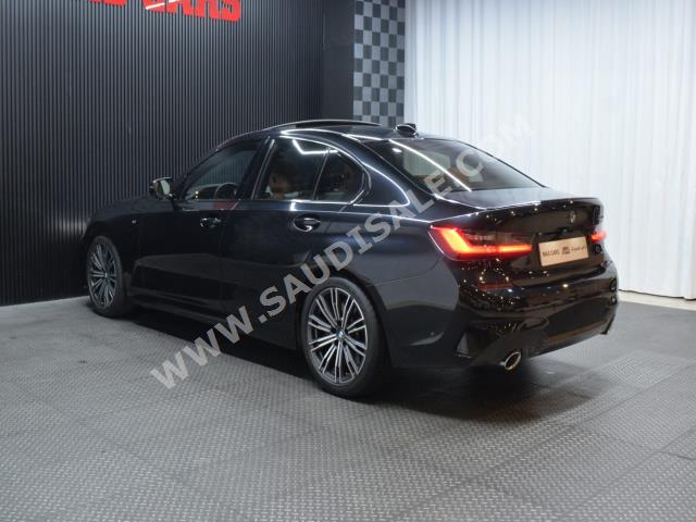 2021 BMW 3 Series 330i