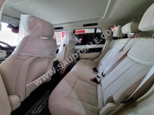 2023 لاند روفر رينج روفر فوج اس اي