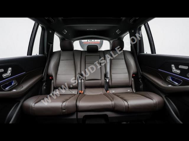 2023 مرسيدس - بنز جي إل إس 450