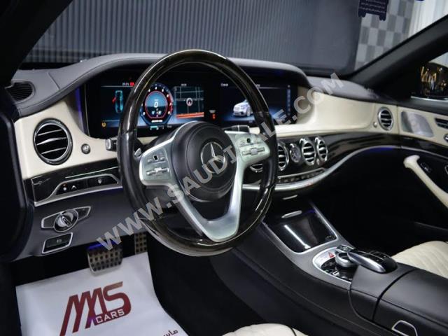 2020 مرسيدس - بنز إس 560