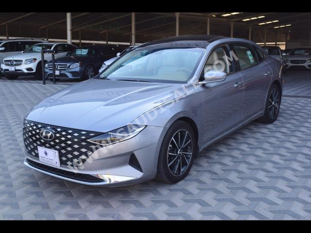 2022 Hyundai Azera