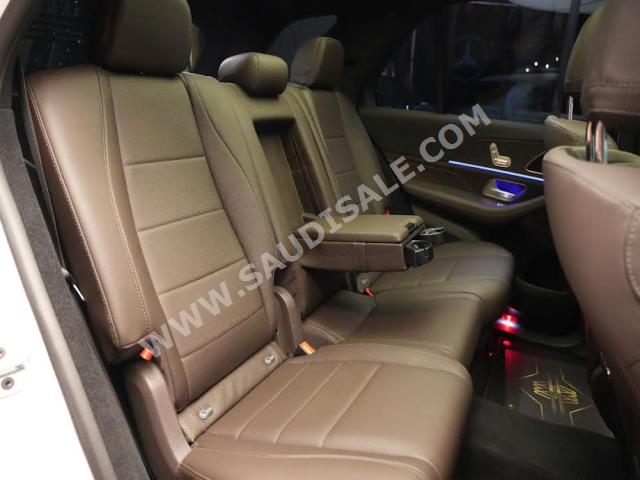 2022 مرسيدس - بنز جي إل إي 450 أي إم جي