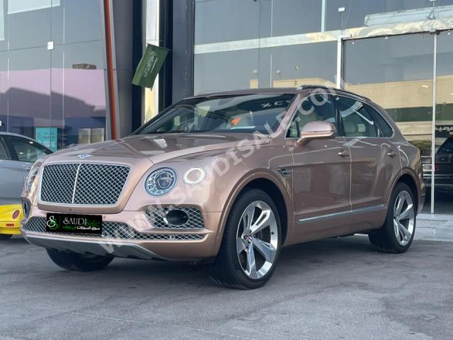 2020 بنتلي بنتايجا