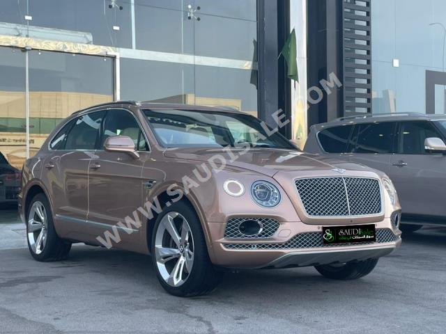 2020 بنتلي بنتايجا