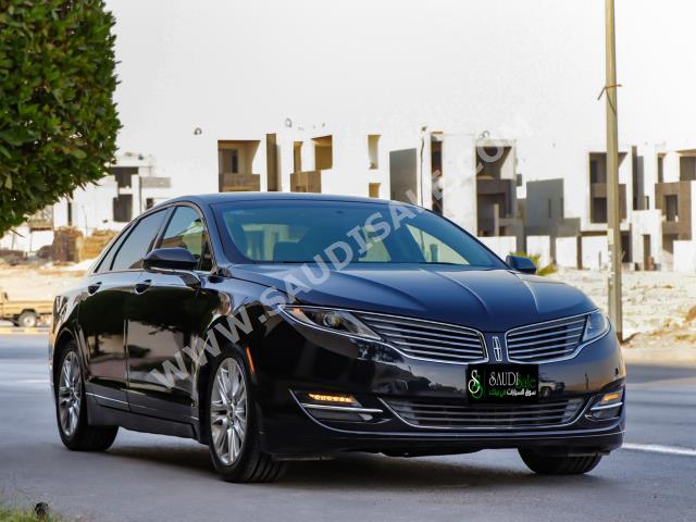 2014 لنكولن ام كي زد