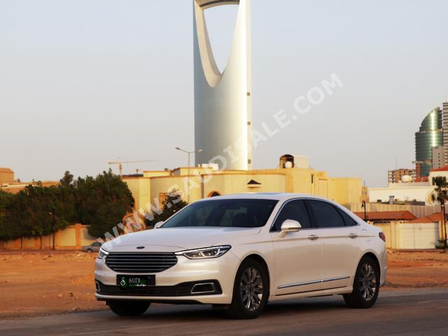 2021 Ford Taurus