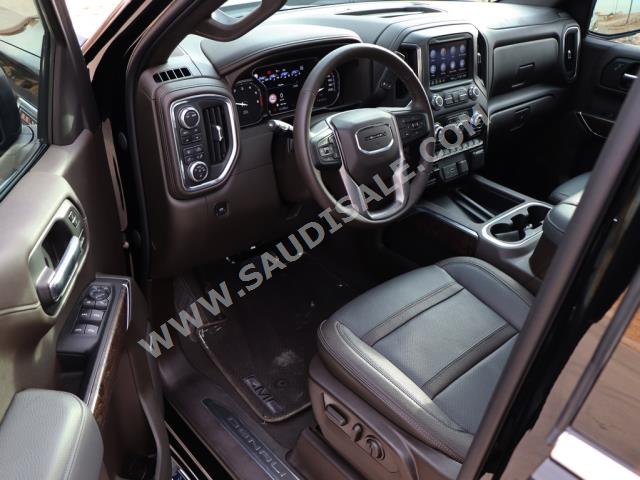 2021 GMC Sierra Denali