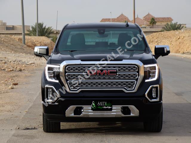 2021 GMC Sierra Denali