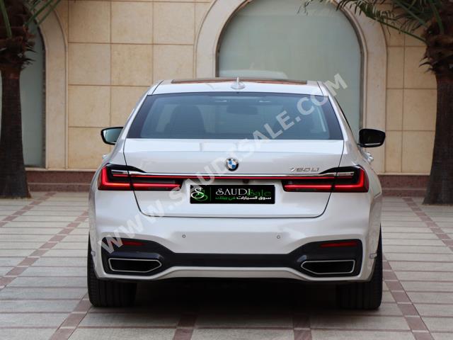 2020 بي ام دبليو الفئة السابعة 730 إل أي