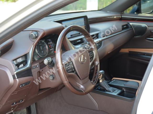 2021 Lexus ES 350 DD