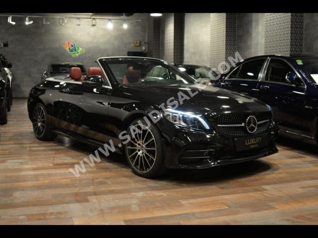 2020 مرسيدس - بنز سي 300 أي إم جي كوبيه