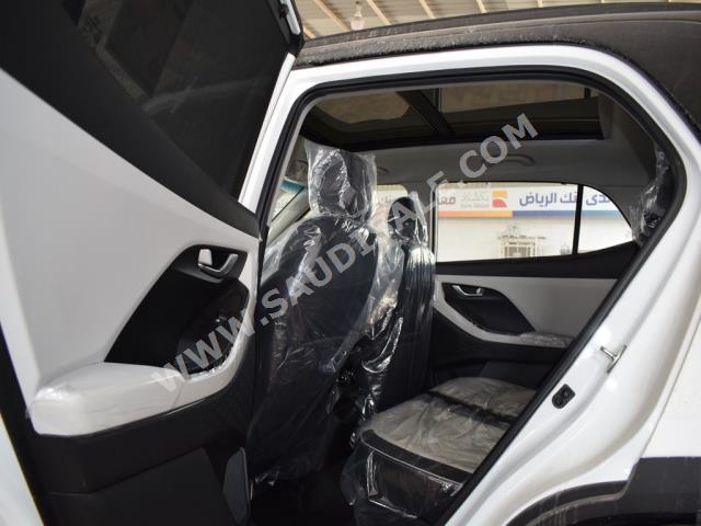 2021 هيونداي كريتا