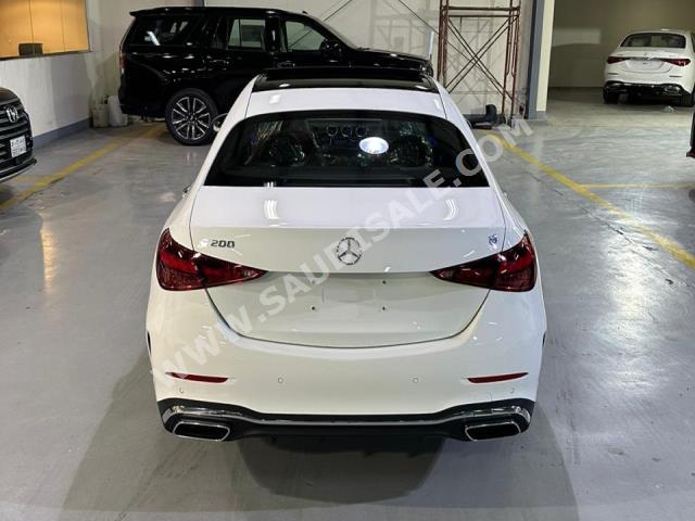 2023 مرسيدس - بنز سي 200 أي إم جي