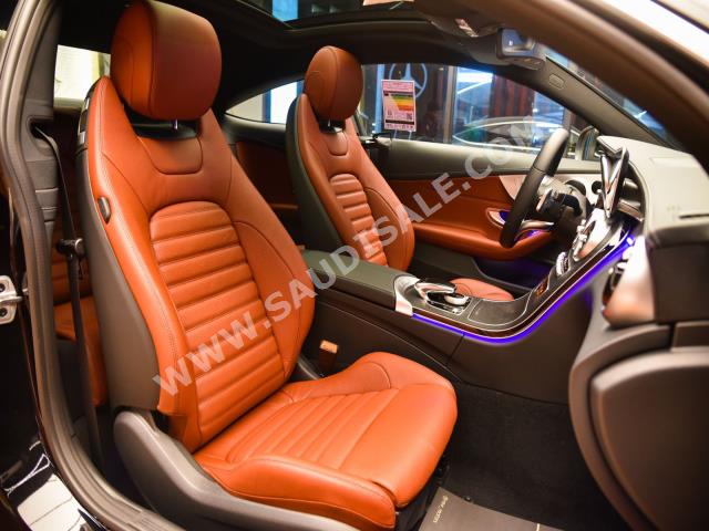 2023 مرسيدس - بنز سي 200 أي إم جي كوبيه