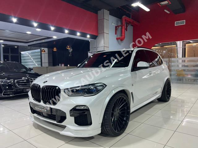 2021 بي ام دبليو الفئة اكس 5 إم50 أي