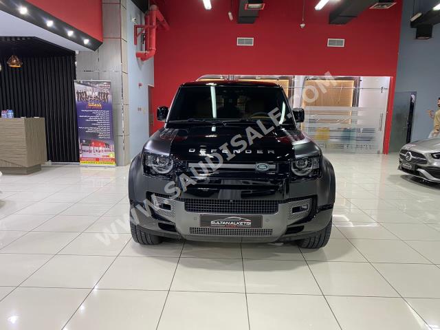 2023 لاند روفر ديفيندر إصدار كارباثيان