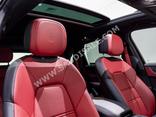 2021 بورش ماكان