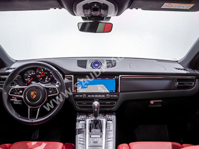 2021 بورش ماكان