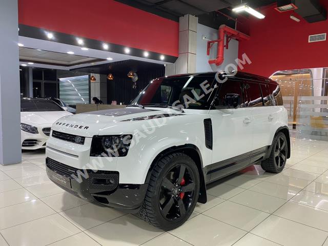 2022 لاند روفر ديفيندر اكس داينمك