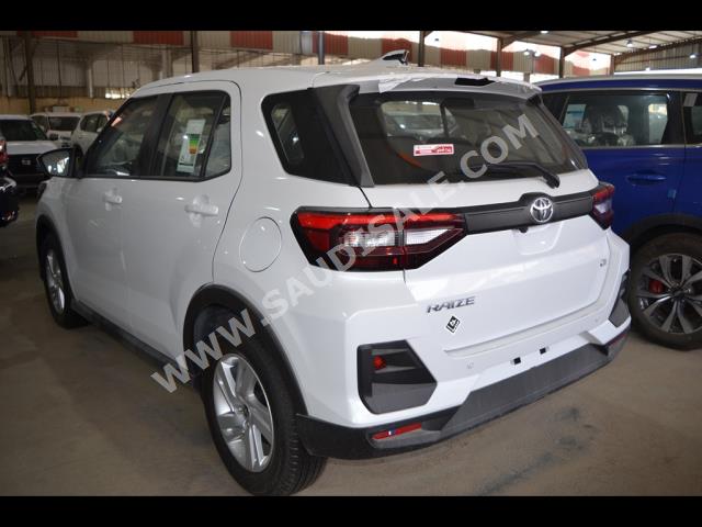 2023 تويوتا رايز