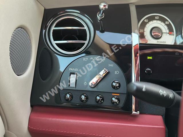 2016 رولز رويس رييث