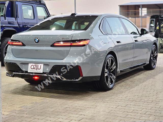 2023 BMW 7 Series 740Li