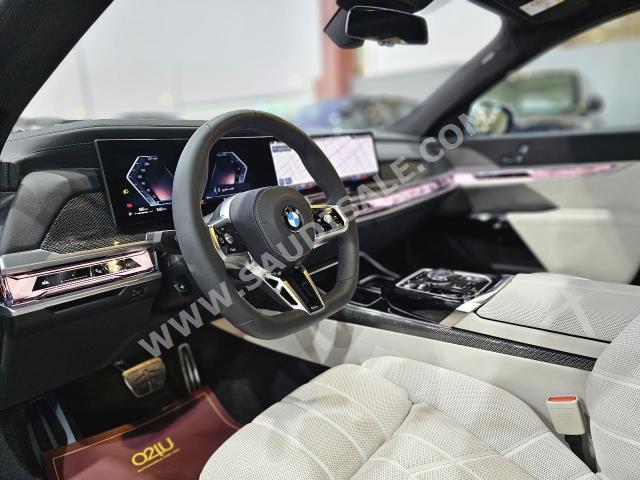 2023 BMW 7 Series 740Li