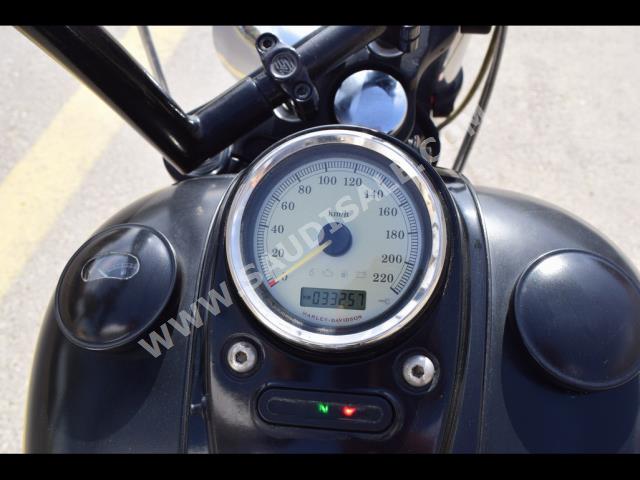 2011 هارلي ديفيدسون داينا وايد قلايد