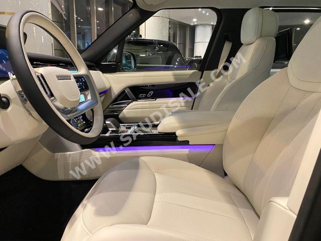 2023 لاند روفر رينج روفر اتش اس اي