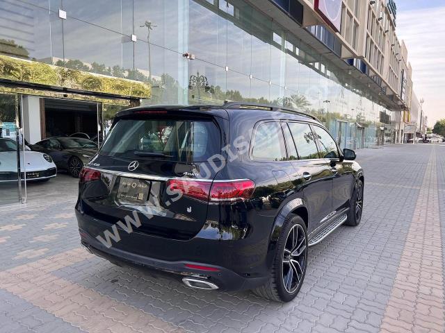 2021 Mercedes-Benz GLS 450