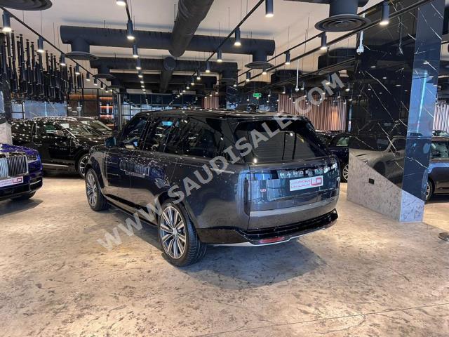 2023 لاند روفر رينج روفر اتش اس اي