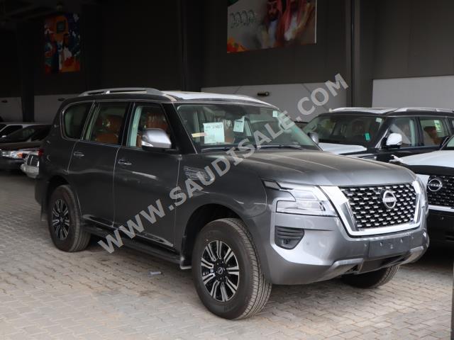 2022 نيسان باترول تيتانيوم