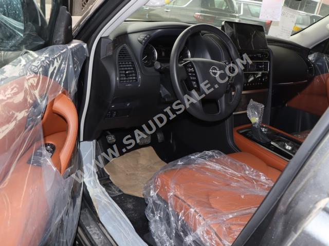 2022 نيسان باترول تيتانيوم