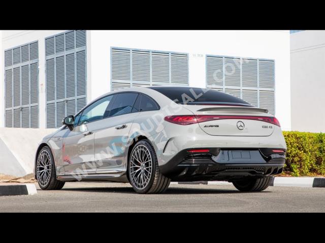 2023 مرسيدس - بنز إي كيو إي 43 أي إم جي