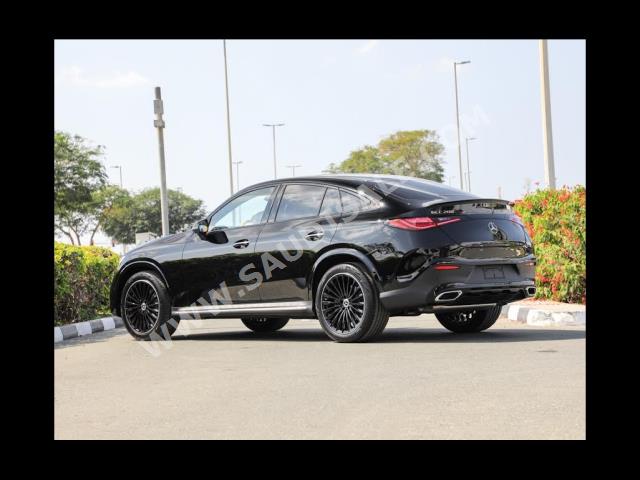 2024 مرسيدس - بنز جي إل سي 200