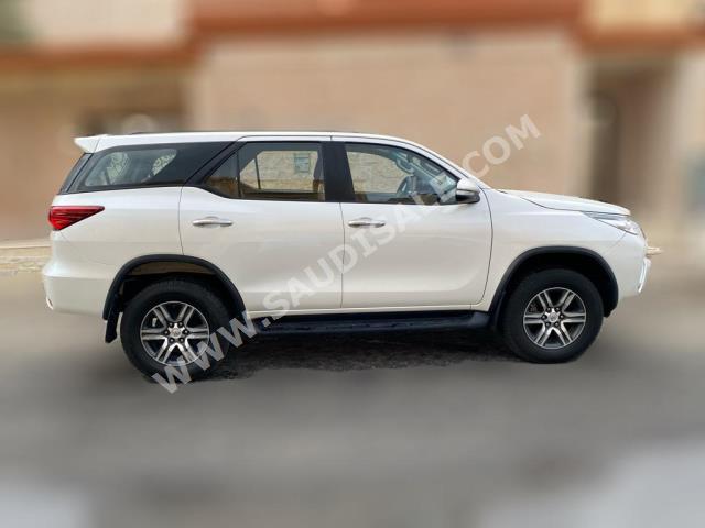 2017 Toyota Fortuner GX