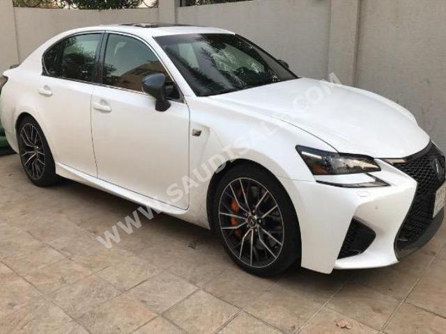2017 Lexus GS F