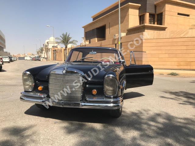 1965 Mercedes-Benz SE 300
